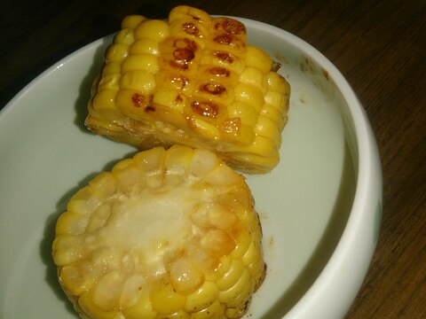 焼きトウモロコシ!バター醤油!